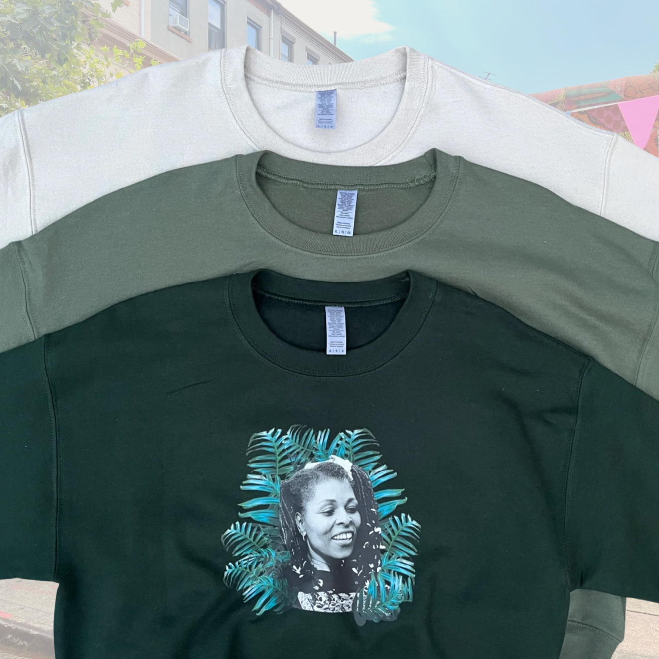 Assata Crop Sweatshirt